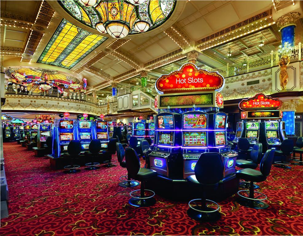 Ameristar Casino Resort And Spa Saint Charles Exterior foto