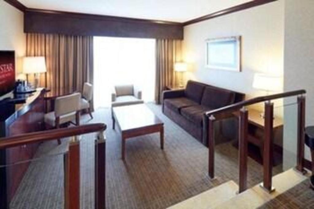 Ameristar Casino Resort And Spa Saint Charles Exterior foto