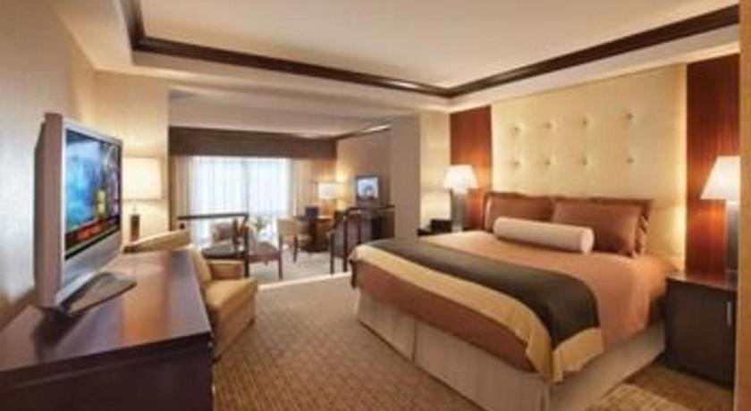 Ameristar Casino Resort And Spa Saint Charles Exterior foto