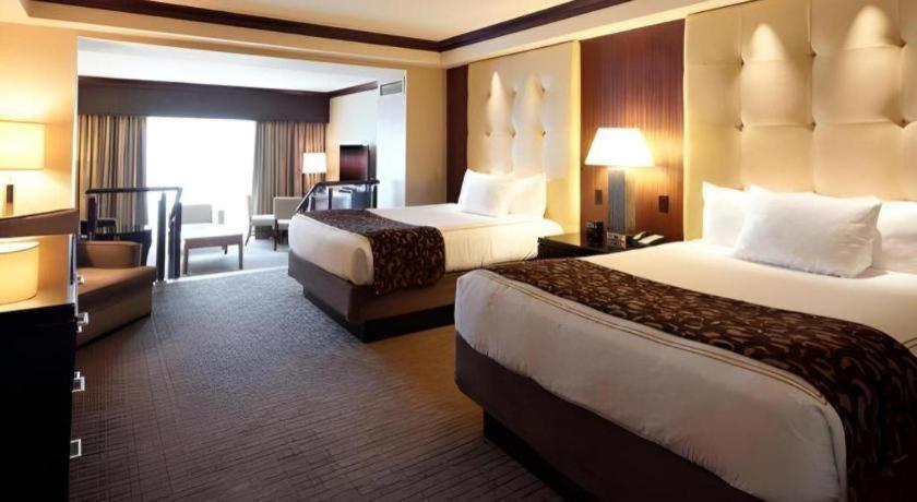 Ameristar Casino Resort And Spa Saint Charles Exterior foto